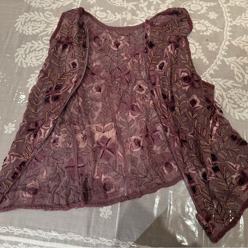 ❤️ NWT ARTISANAL HAND-EMBROIDERED 100% Silk BEADED Top - Picture 8 of 16